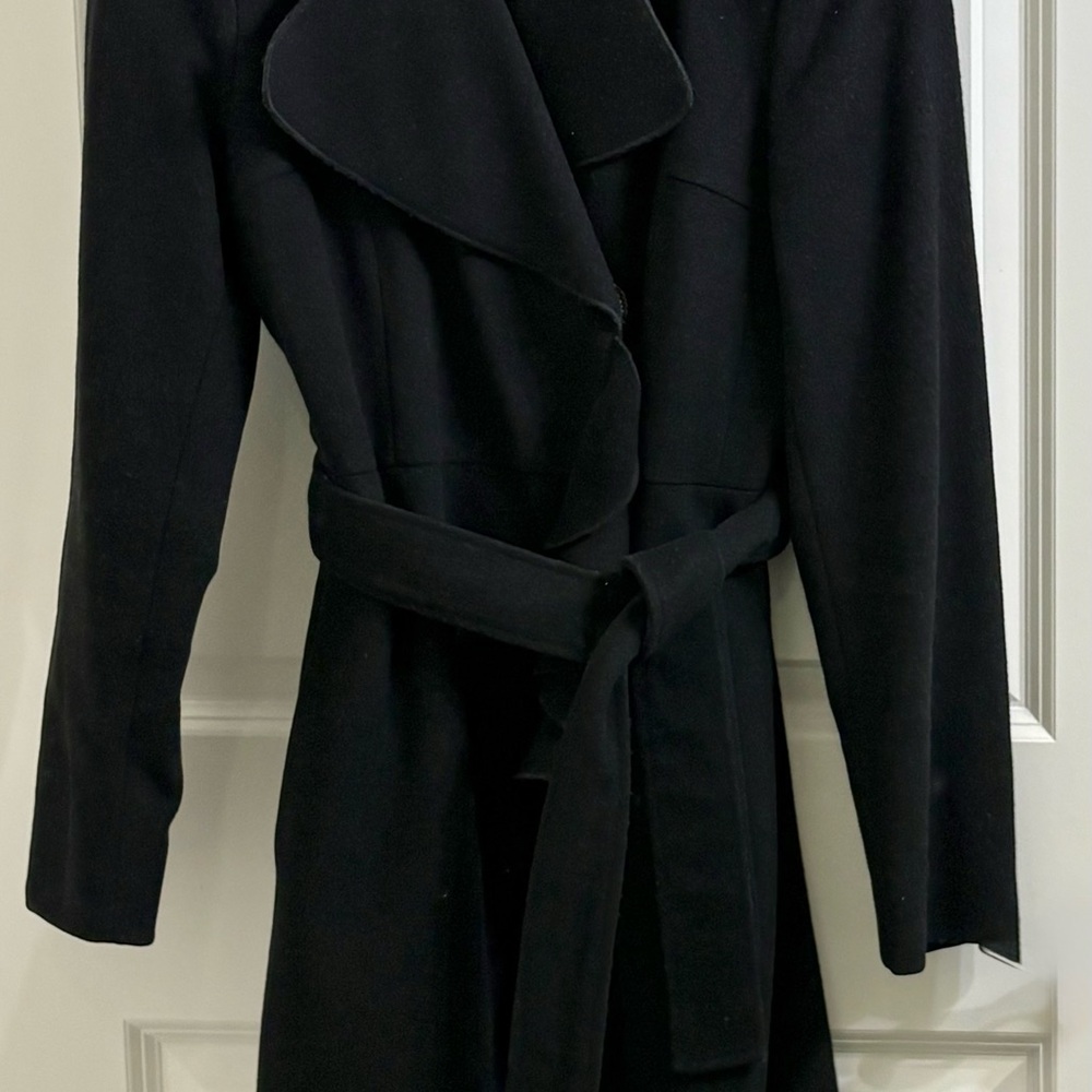 ELIE TAHARI Black Wool Ruffle Wrap Coat – sz S (6)